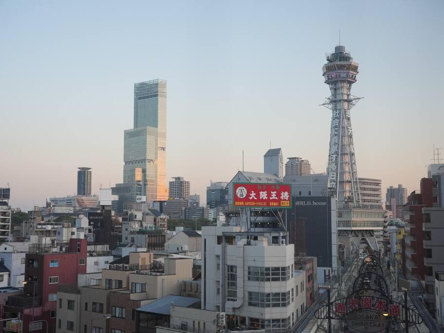 Apartment Tasoneurbanstayosaka なんば日本橋南不夜城709